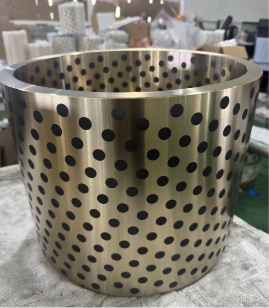 Innovazione della tecnologia dei materiali integrati: cuscinetti auto-lubrificanti e ottone in alluminio apriranno la strada a attrezzature efficienti e affidabili
